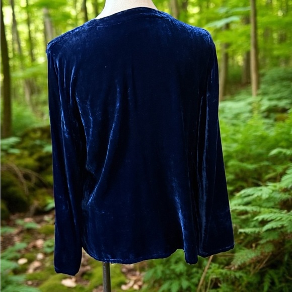 Chico's Midnight Blue Velvet Blouse with Floral Details - Picture 4 of 5